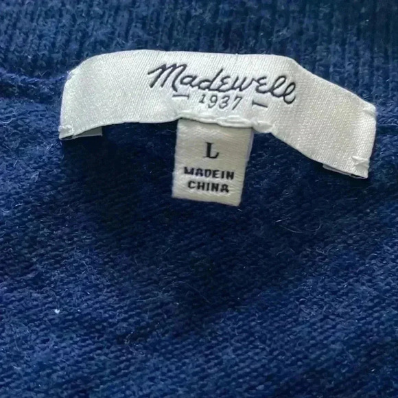 Madewell Deerhead lightweight navy sweater, large - Picture 2 of 5